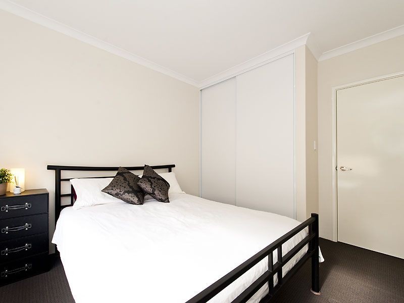 24A Palmerston Street, St James WA 6102