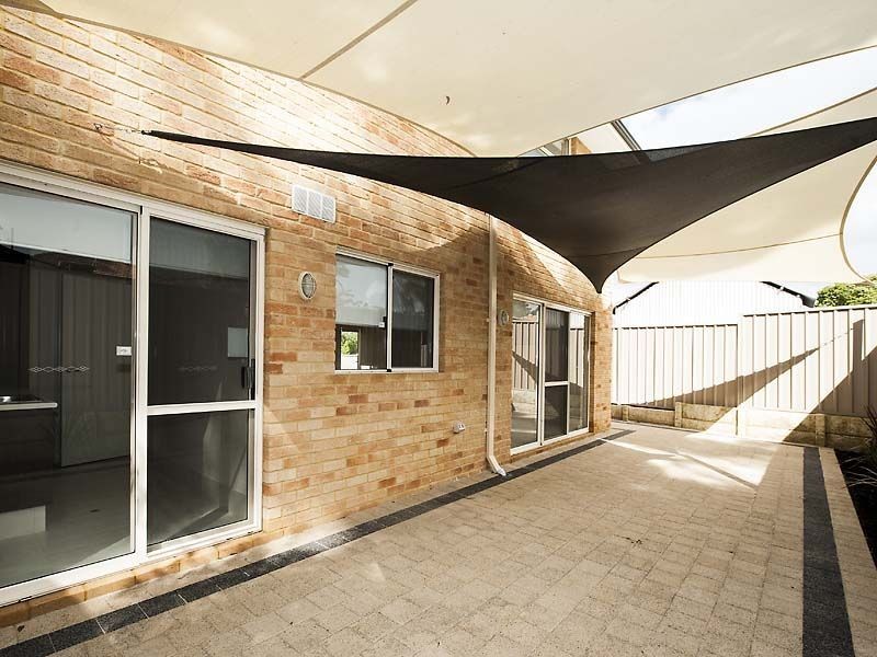 8A Abbott Way, Wilson WA 6107