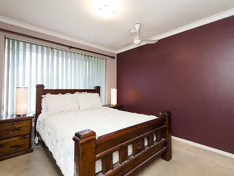 10 Farringdon Way, Huntingdale WA 6110