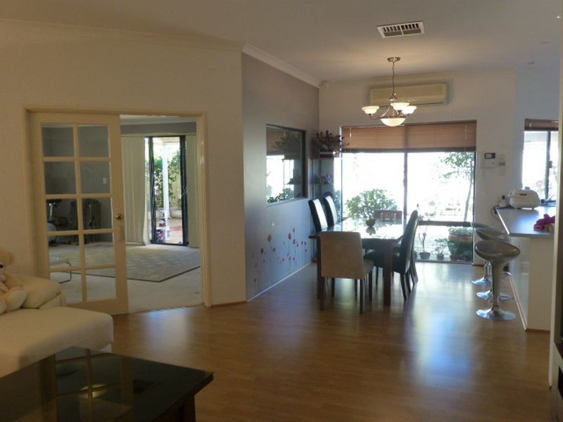 5 Jenkins Lane, Langford WA 6147