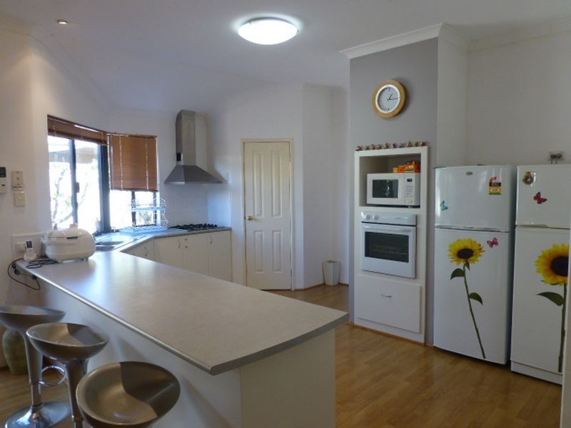 5 Jenkins Lane, Langford WA 6147