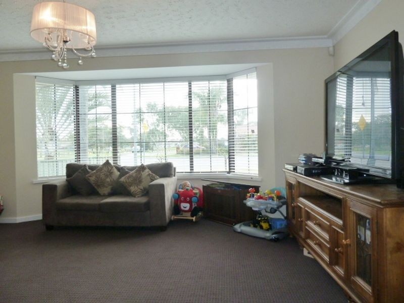 23 Forest Crescent, Thornlie WA 6108