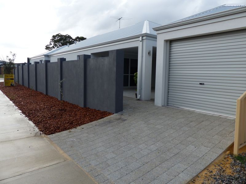 31 Philadelphia Pde, Canning Vale WA 6155