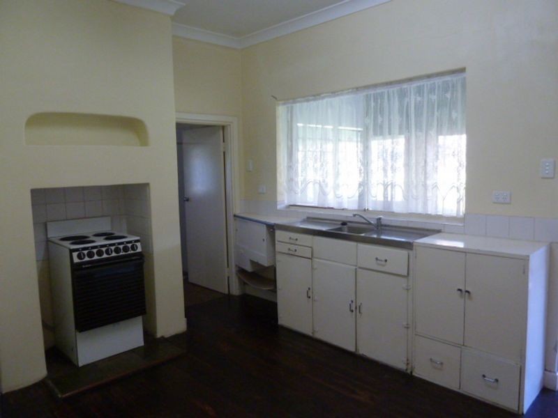 31 Kenwick Road, Kenwick WA 6107