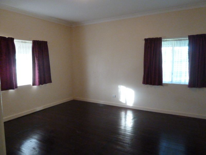 31 Kenwick Road, Kenwick WA 6107