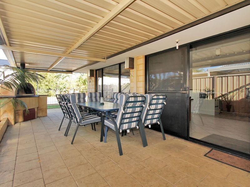 4 Orchid Pass, Thornlie WA 6108