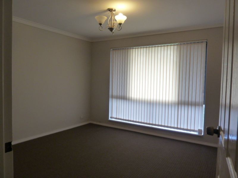 14 Mignon Court, Armadale WA 6112