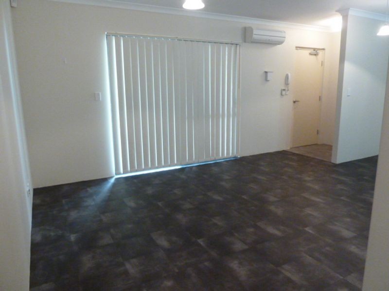 36/17 Southdown Place, Thornlie WA 6108