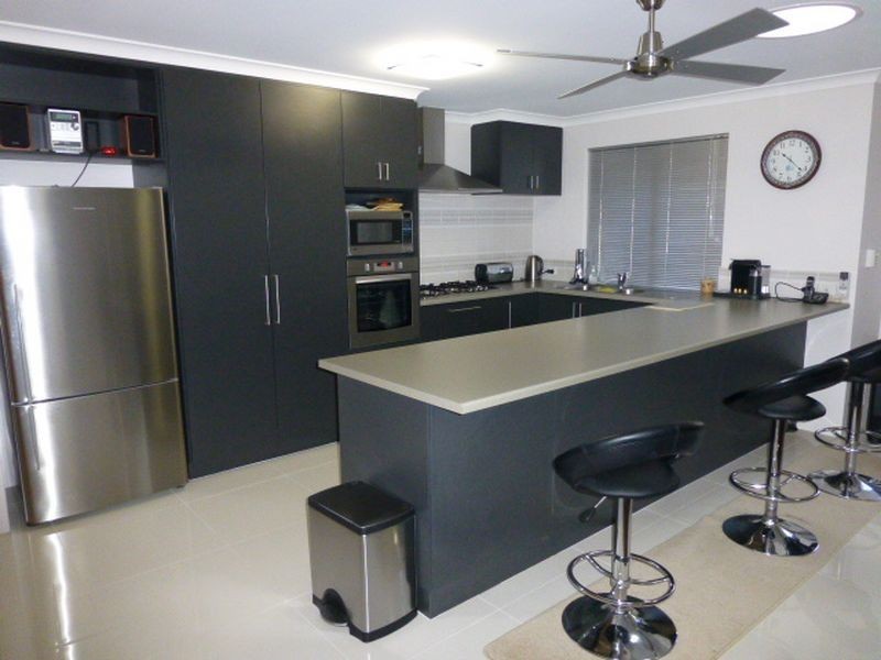 4 Northwood Loop, Thornlie WA 6108