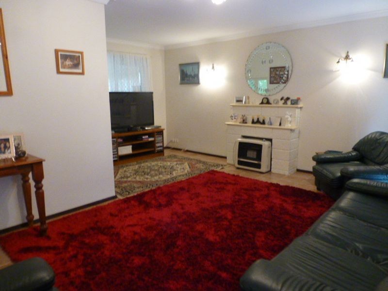39 Rushbrook Way, Thornlie WA 6108