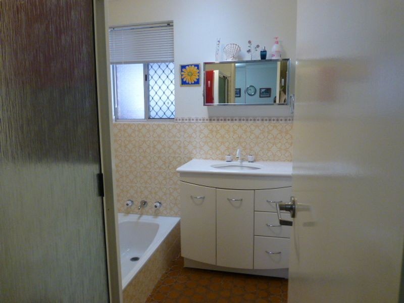 39 Rushbrook Way, Thornlie WA 6108