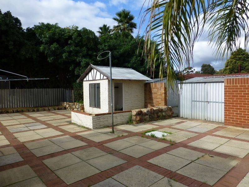 39 Rushbrook Way, Thornlie WA 6108