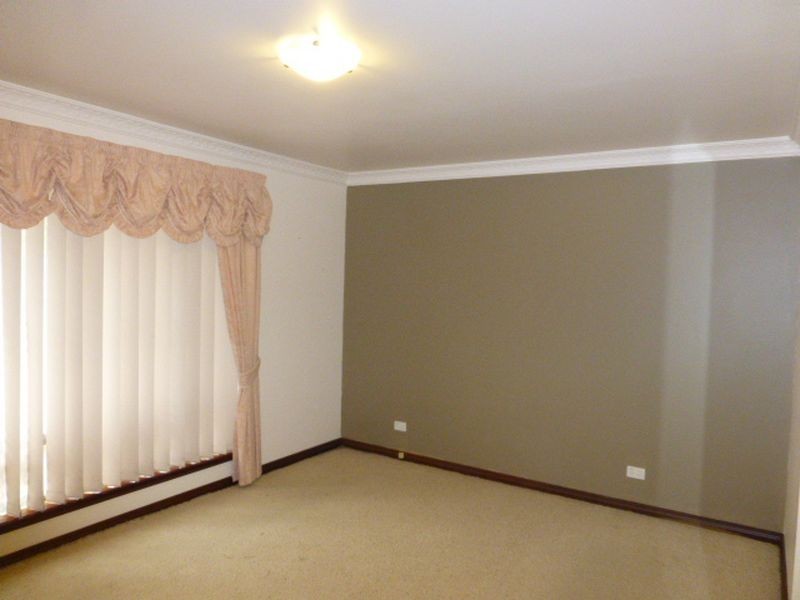 38 Wallangarra Drive, Bedfordale WA 6112