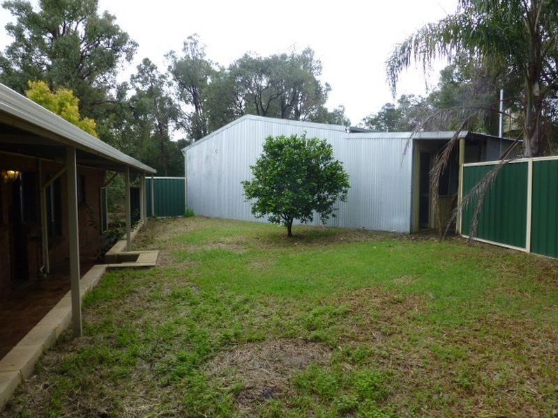 38 Wallangarra Drive, Bedfordale WA 6112