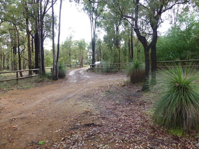 38 Wallangarra Drive, Bedfordale WA 6112