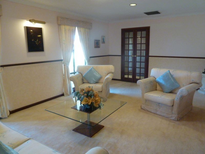 21 Sutherland Drive, Thornlie WA 6108