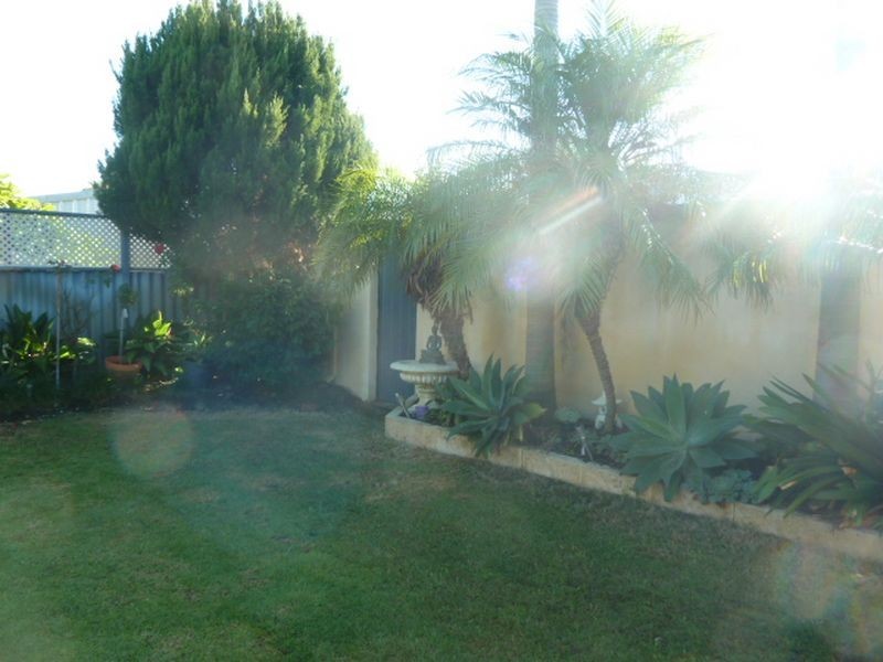 21 Sutherland Drive, Thornlie WA 6108