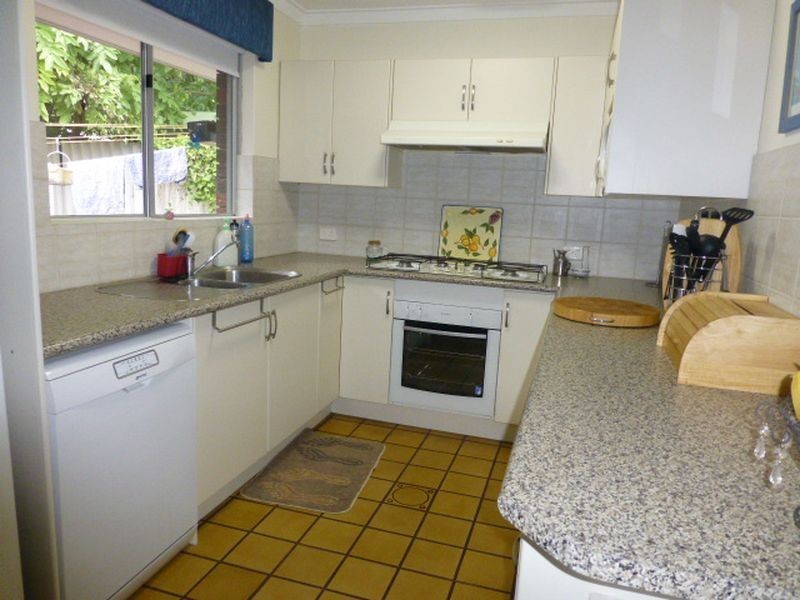 8 Starick Way, Gosnells WA 6110