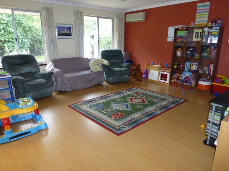 8 Starick Way, Gosnells WA 6110