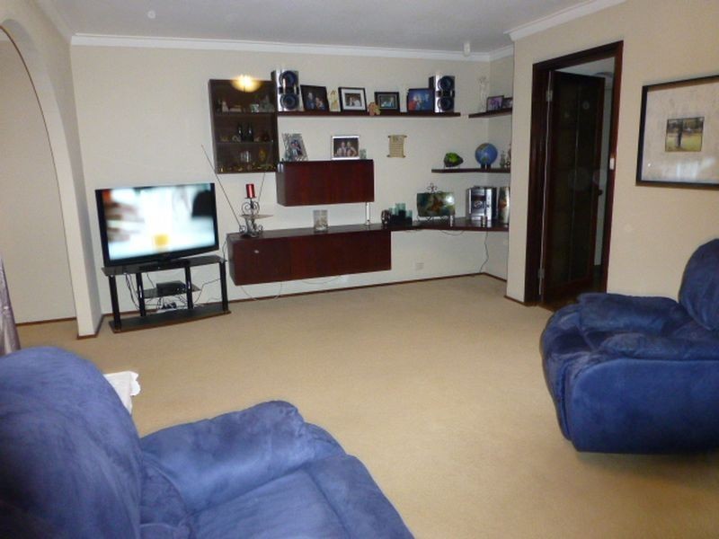 8 Starick Way, Gosnells WA 6110