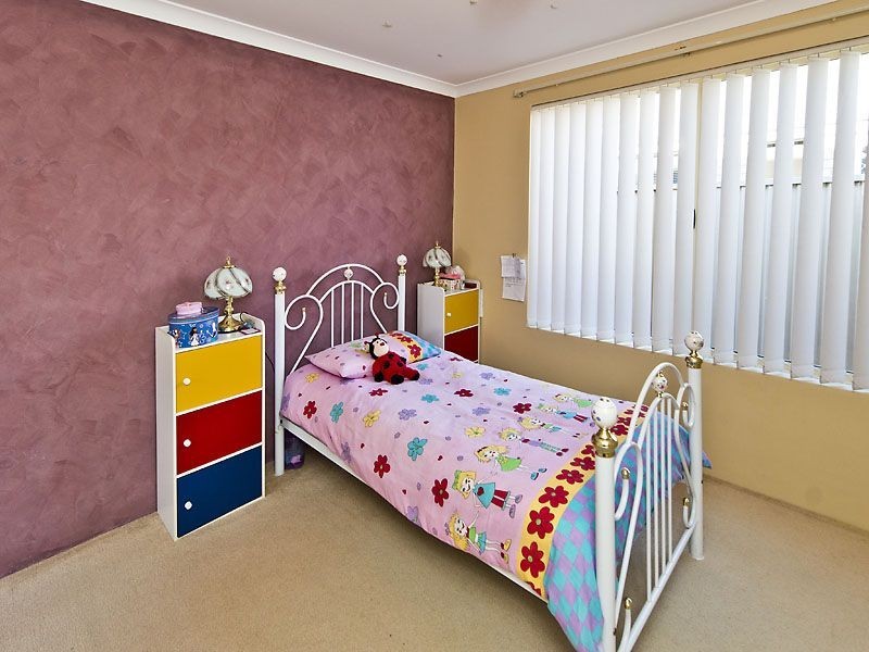 10 Rodena Way, Canning Vale WA 6155