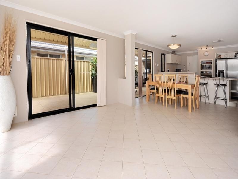 8 Gullima Court, Huntingdale WA 6110