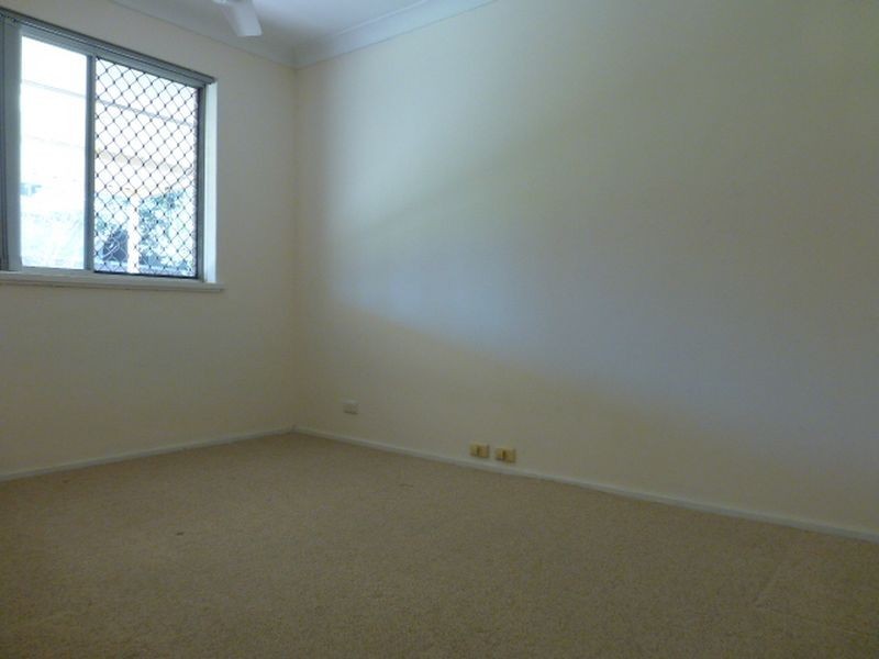 45 Huggins Road, Thornlie WA 6108