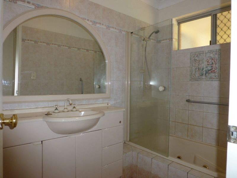 45 Huggins Road, Thornlie WA 6108