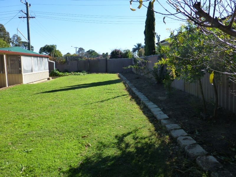 45 Huggins Road, Thornlie WA 6108