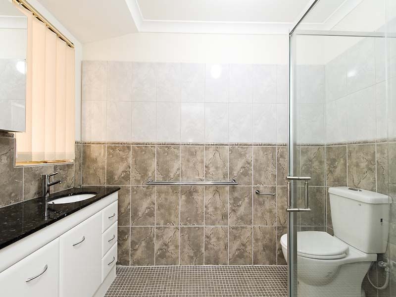 110 Forest Lakes Drive, Thornlie WA 6108
