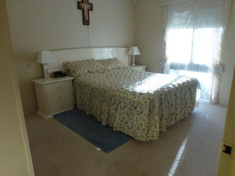 100 Yale Road, Thornlie WA 6108