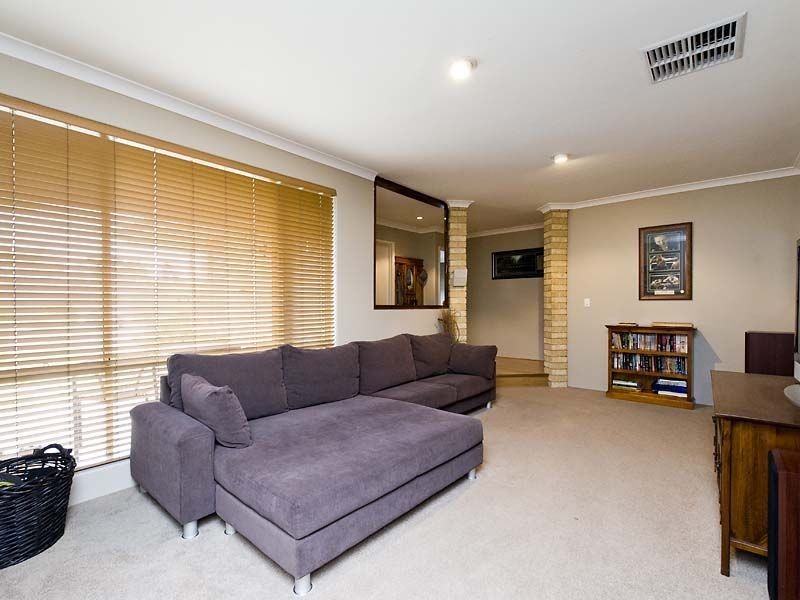 1 Burgandy Court, Thornlie WA 6108