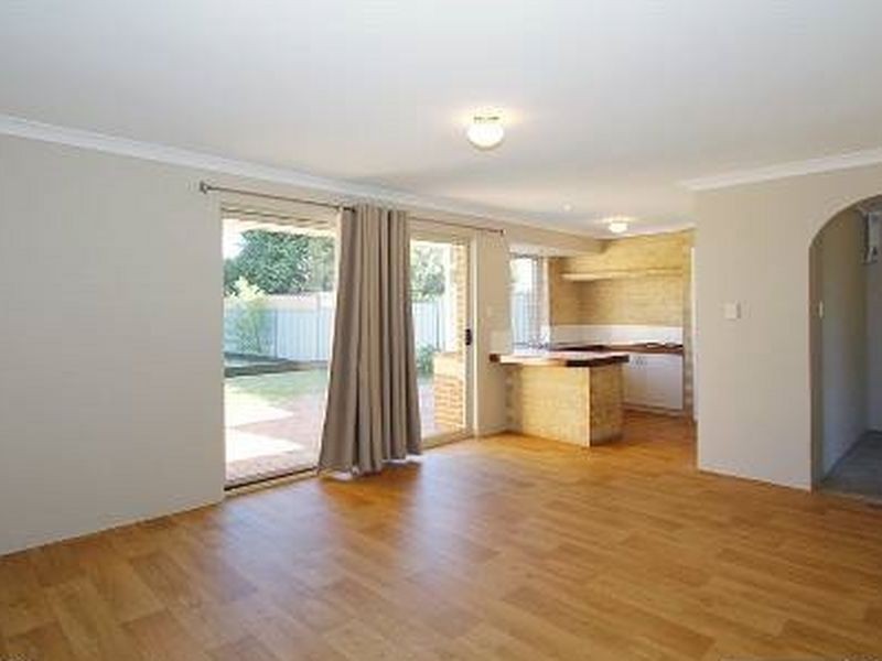 11A Damson Grove, Armadale WA 6112