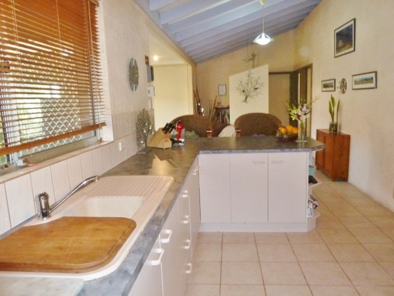 33 Hossack Avenue, Parkwood WA 6147