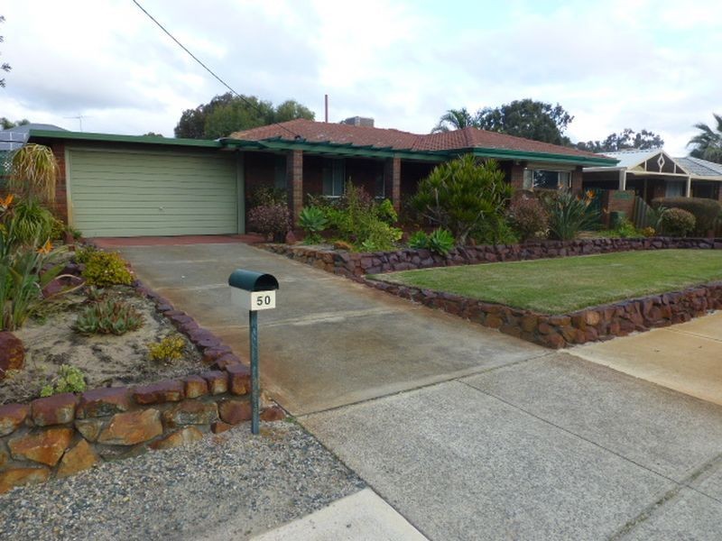 50 Lyrebird Way, Thornlie WA 6108