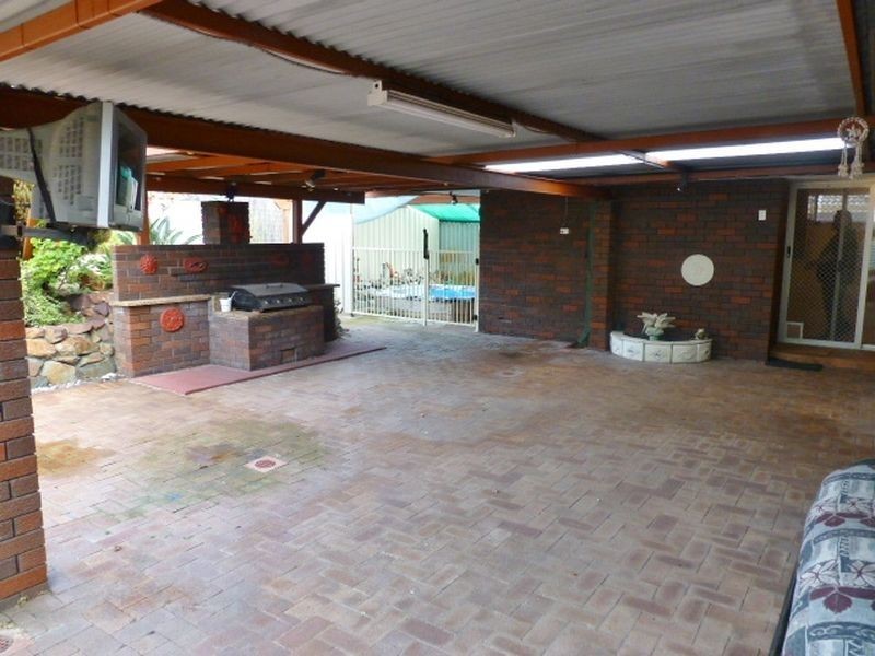 50 Lyrebird Way, Thornlie WA 6108