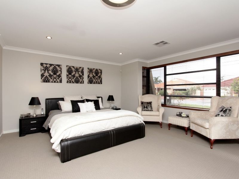 17 Skiff Way, Canning Vale WA 6155