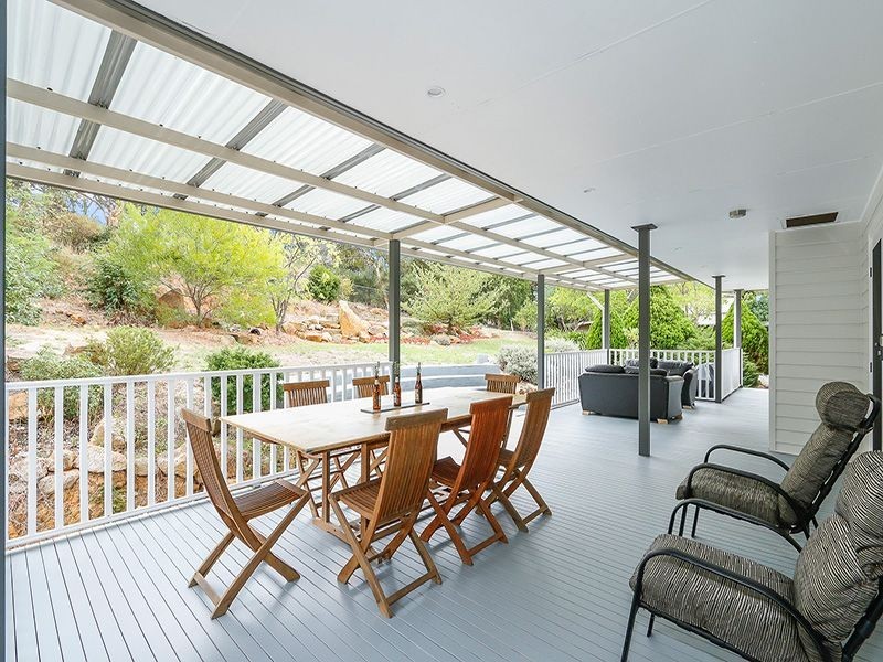 4 Carradine Road, Mount Nasura WA 6112