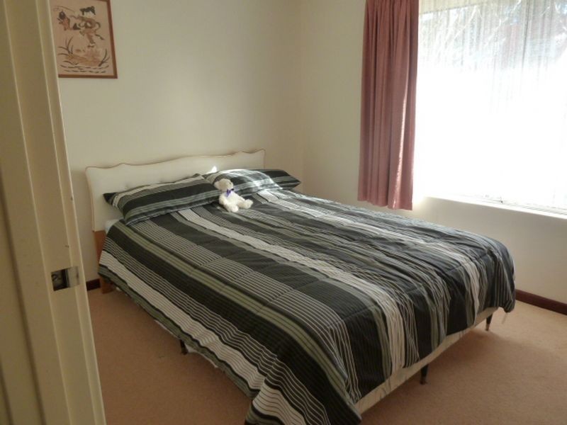 21 Binburra Way, Mount Nasura WA 6112