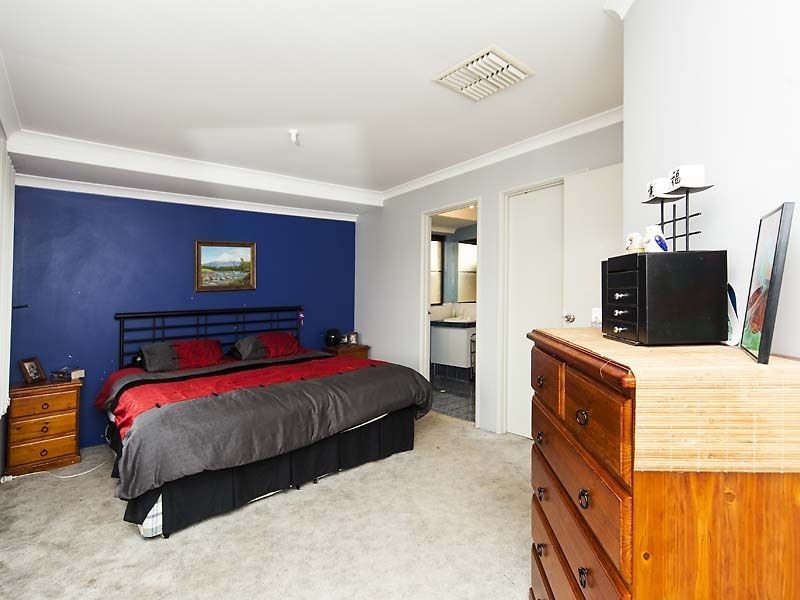 78 Gay Street, Huntingdale WA 6110