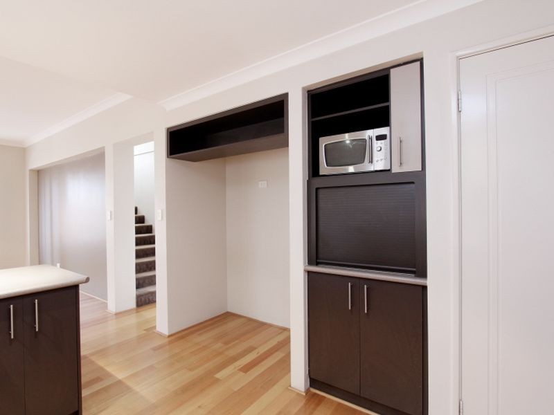 21 Dorchester Turn, Canning Vale WA 6155