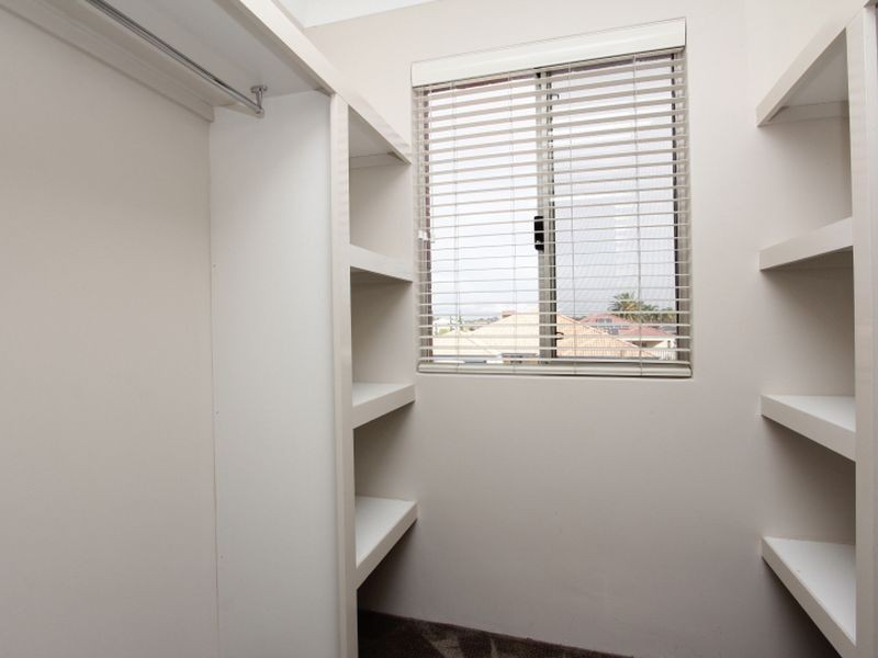21 Dorchester Turn, Canning Vale WA 6155