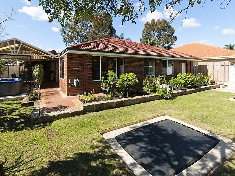 43 Geranium Place, Canning Vale WA 6155