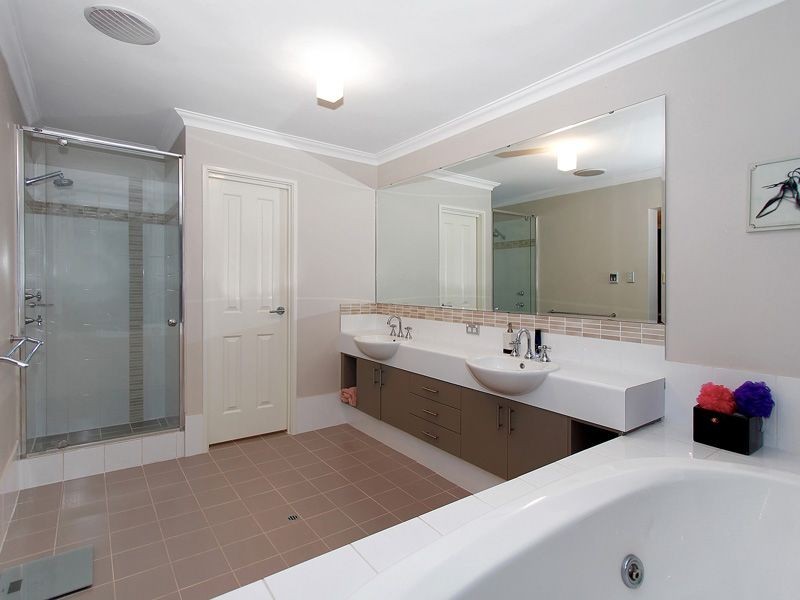 84 Broadway Boulevard, Piara Waters WA 6112