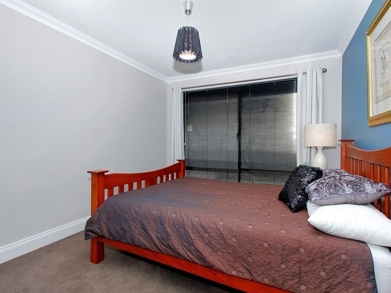 84 Broadway Boulevard, Piara Waters WA 6112