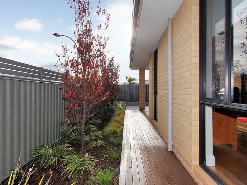 84 Broadway Boulevard, Piara Waters WA 6112