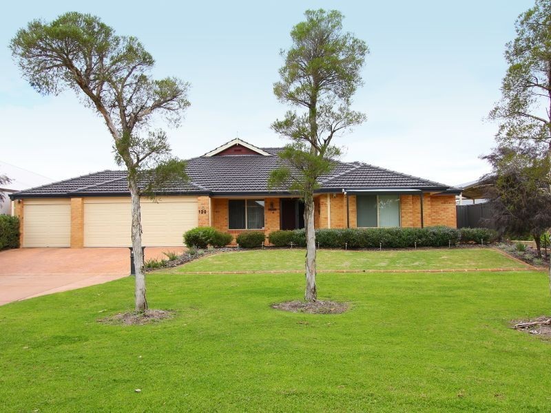 120 Wright Road, Harrisdale WA 6112