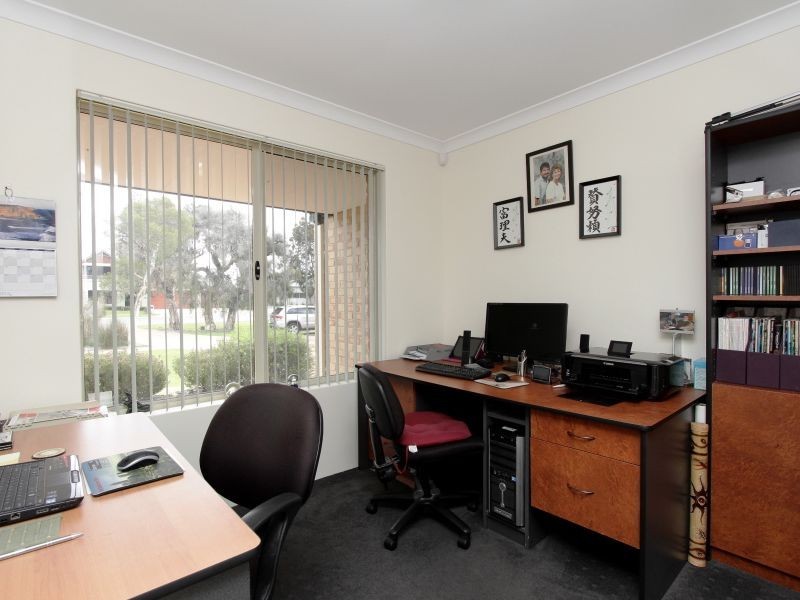 120 Wright Road, Harrisdale WA 6112