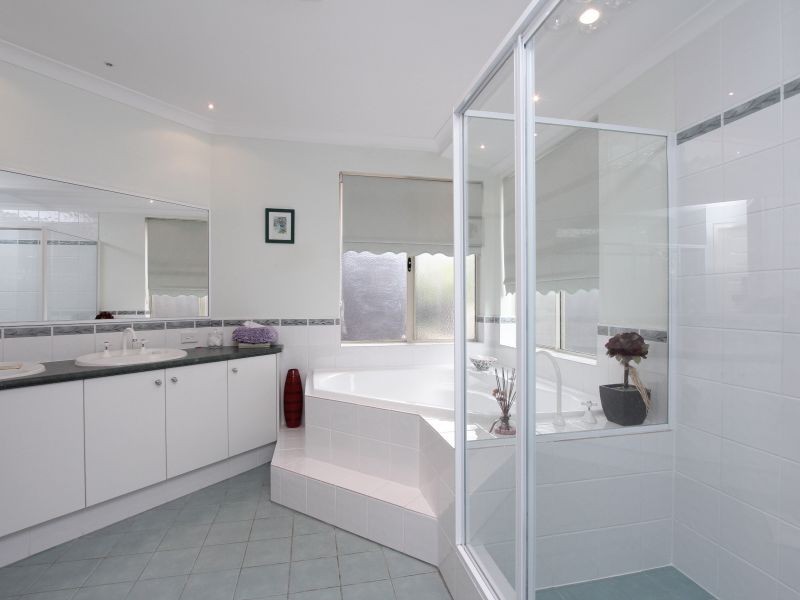 120 Wright Road, Harrisdale WA 6112