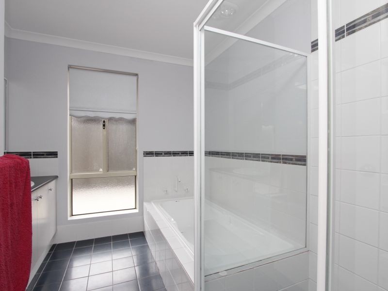 120 Wright Road, Harrisdale WA 6112